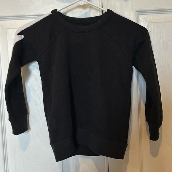 NWT, Chaser, Boys, Crewneck sweatshirt, textured lightning bolts on sleeves - Picture 1 of 5